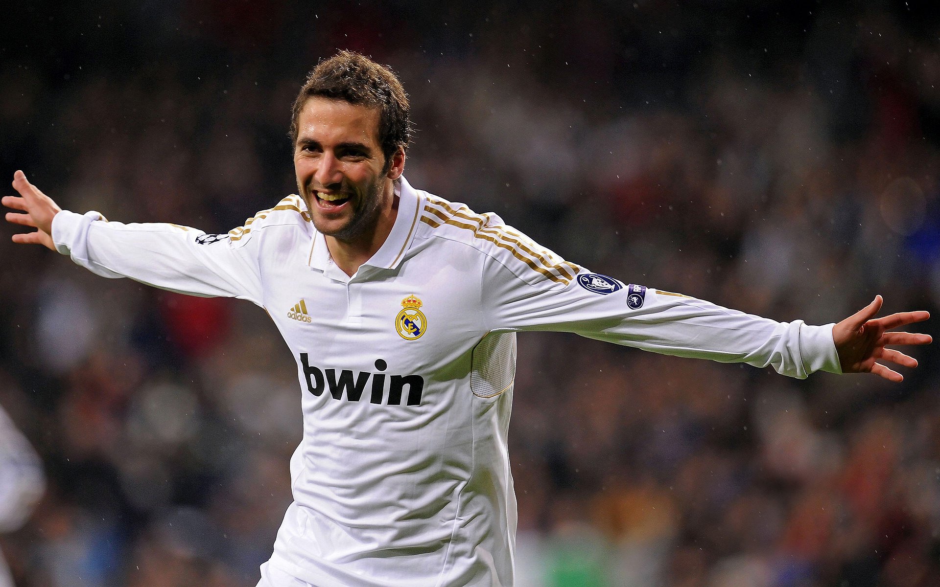 世界杯球迷关注度调查：阿根廷与巴西人气位居前两位